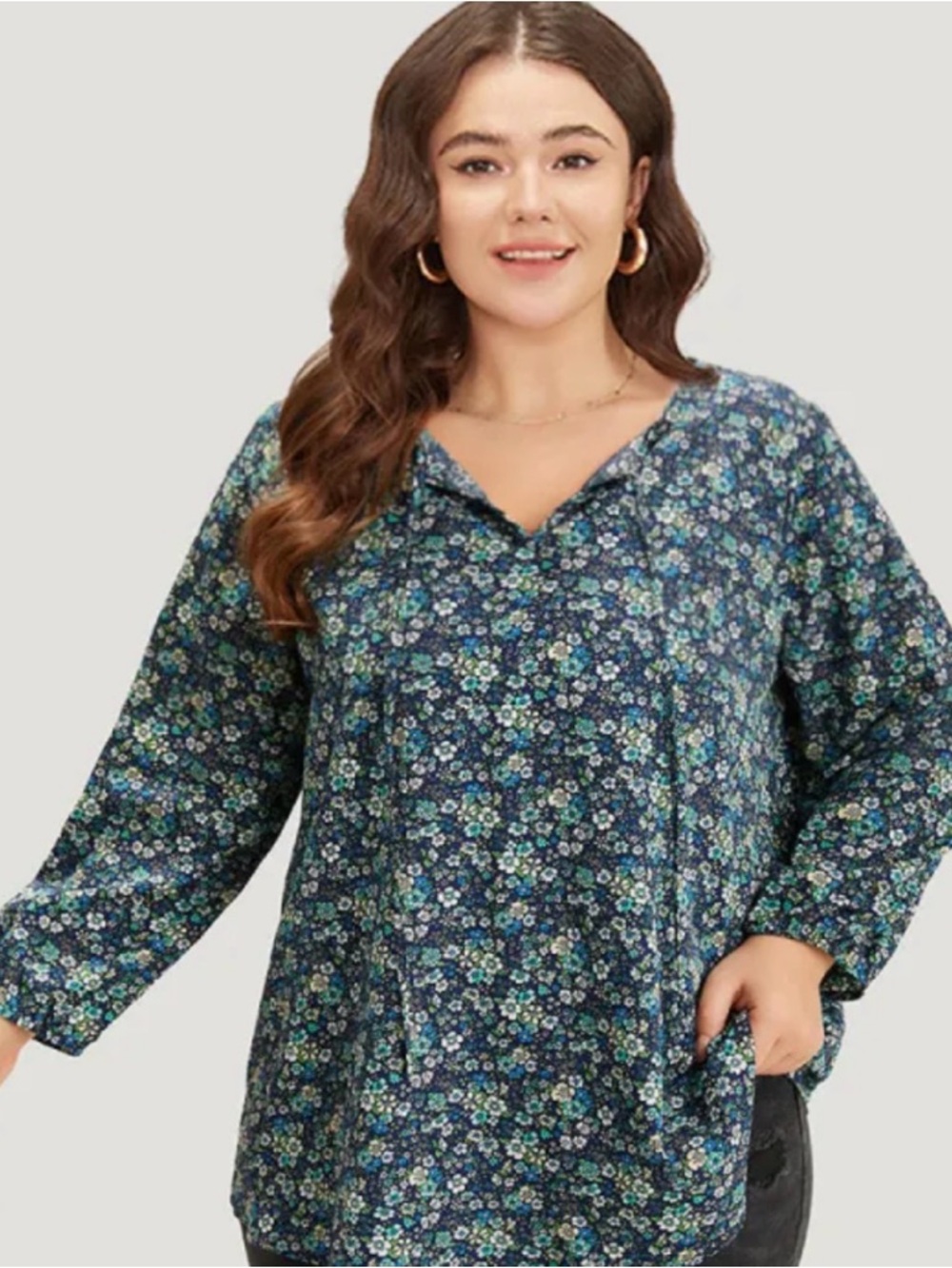 BloomChic Navy Floral V-Neck Long Sleeve Tunic Top